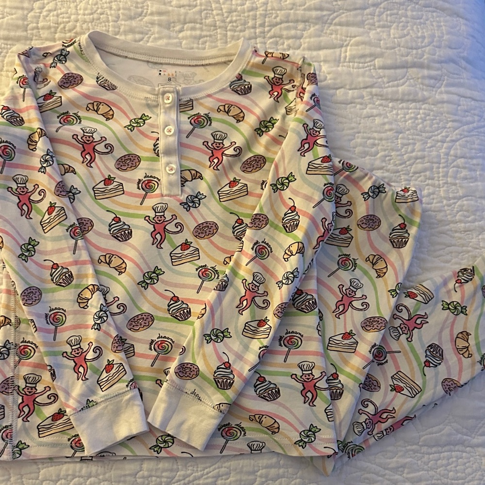 Roller Rabbit girls 8 treats & sweets 🍭 Pajama Set